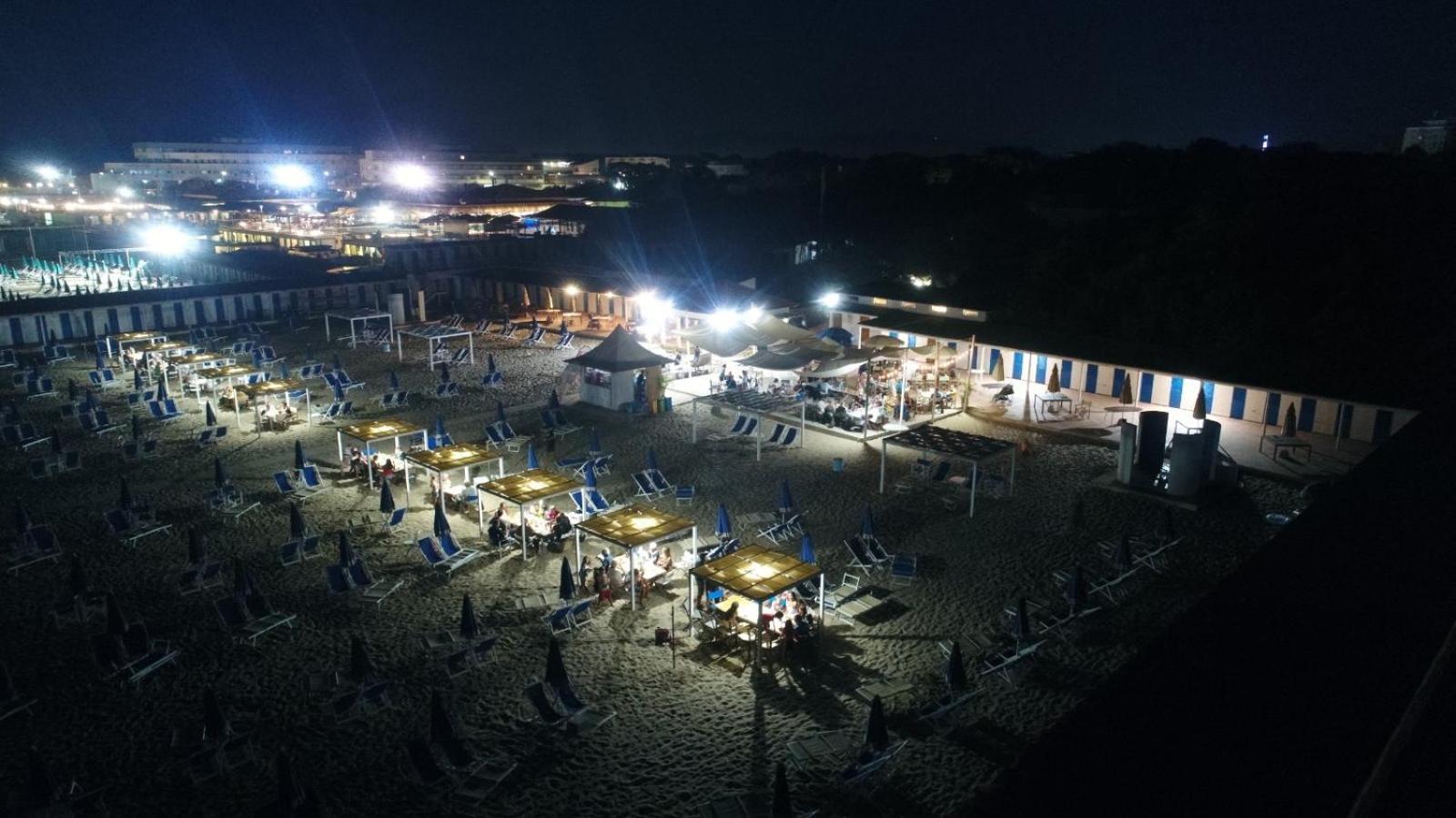 Cosmopolitan Golf & Beach Resort Tirrenia Kültér fotó