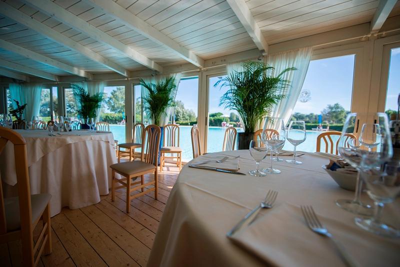 Cosmopolitan Golf & Beach Resort Tirrenia Kültér fotó